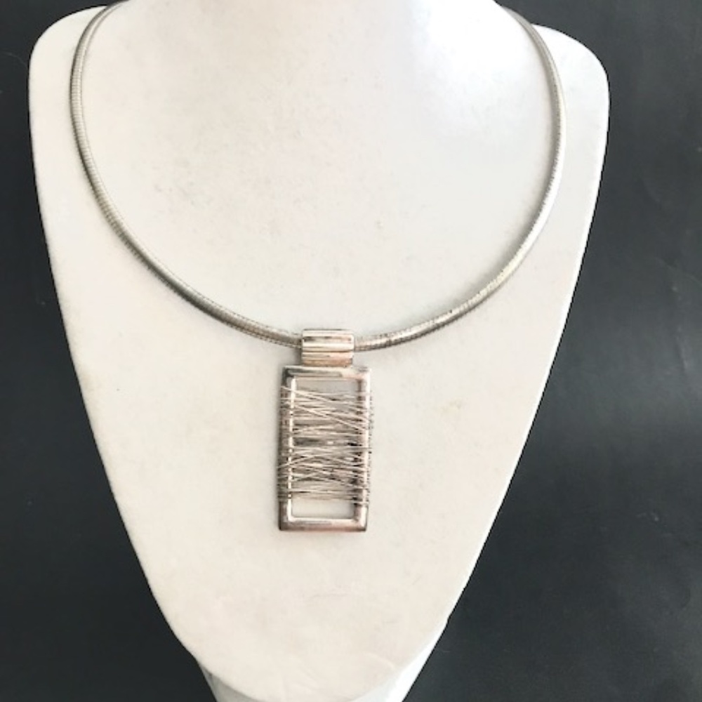 Silvertone ModernArt Minimalist Pendant , Rectangular (ONLY, NO chain/choker)